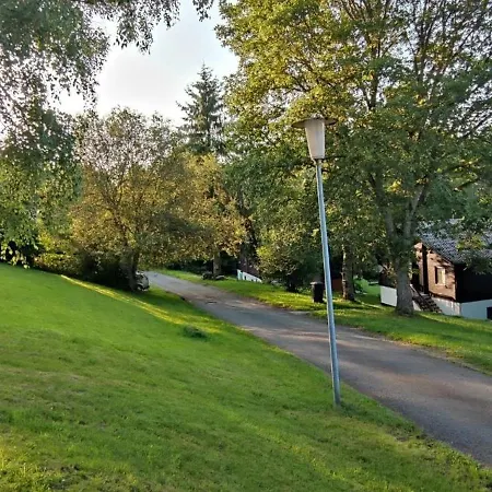 Apartamento Moderne - Bettwaesche, Handtuecher, Internet & Nebenkosten Inkl *