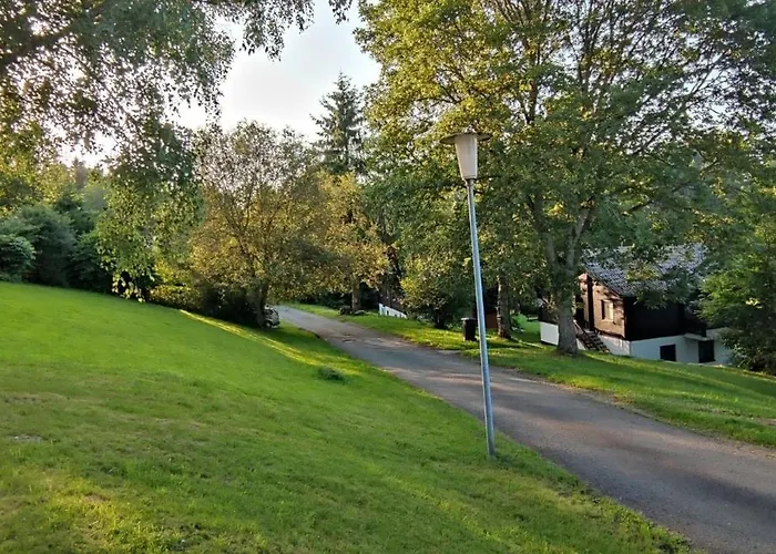 Apartment Moderne - Bettwaesche, Handtuecher, Internet & Nebenkosten Inkl *